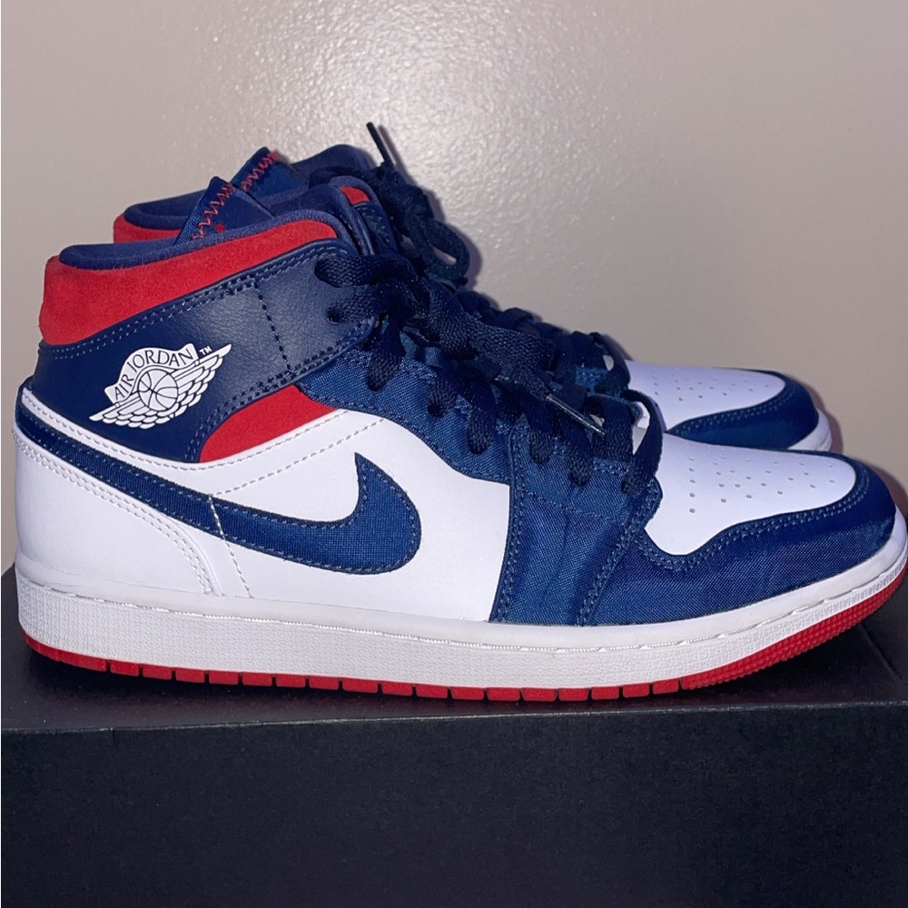 Men’s Jordan 1 Mid